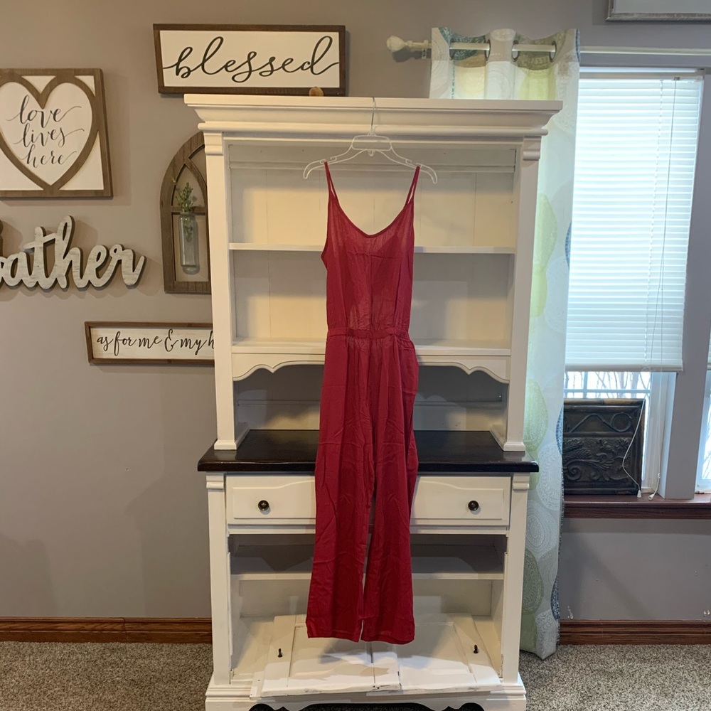 Women’s lightweight spaghetti strapped Jumpsuit